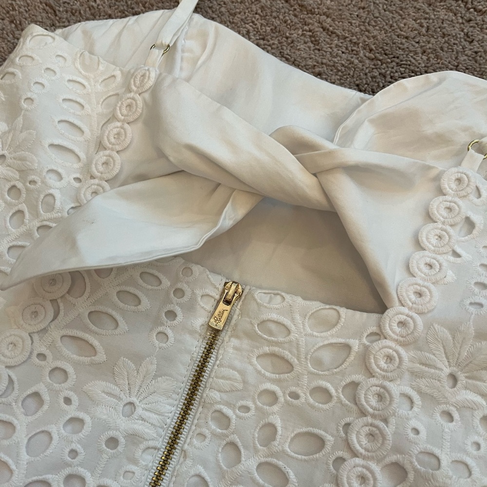 Lilly Pulitzer White Shelli Eyelet Mini Dress with Pockets Size 2 - Picture 5 of 5